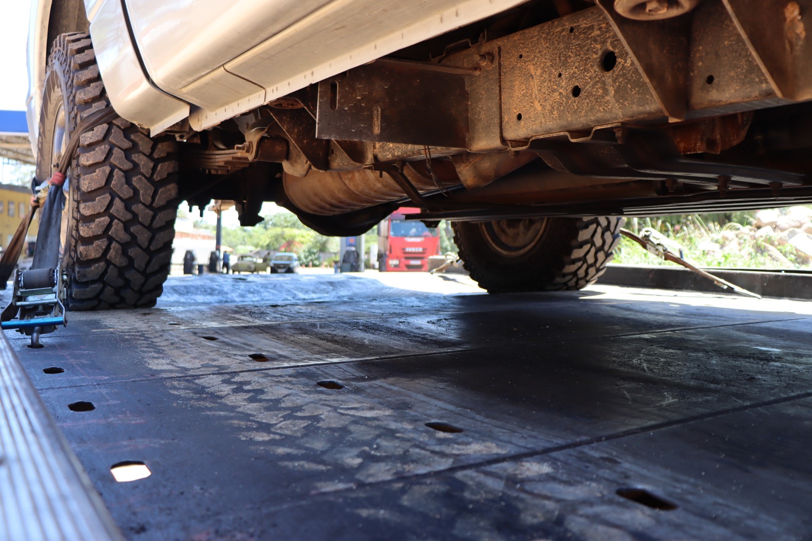 Transporte de carro de luxo com segurança